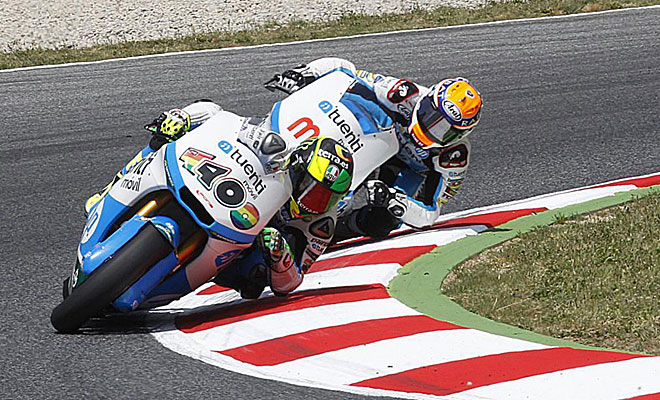 Espargar y Rabat, compaeros de equipo, se jugaron el triunfo en Moto2.