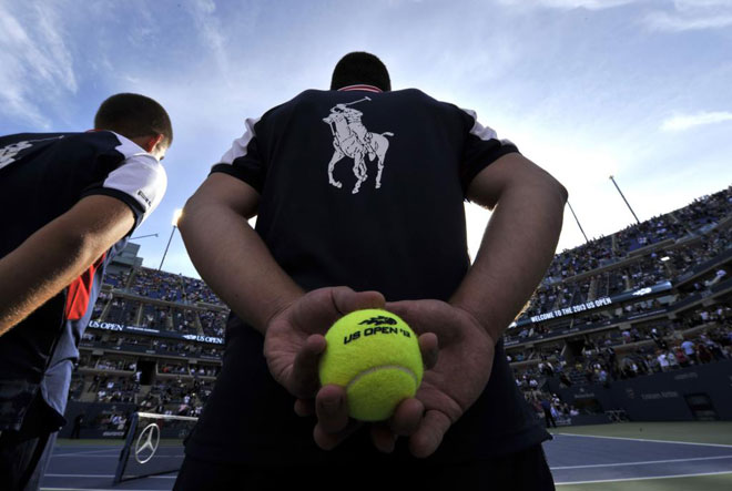 A un lado del tapete, Novak Djokovic, nmero uno del mundo. Al otro lado de la orilla, Rafa Nadal, nmero dos. Ambos buscando su segunda corona en Nueva York.