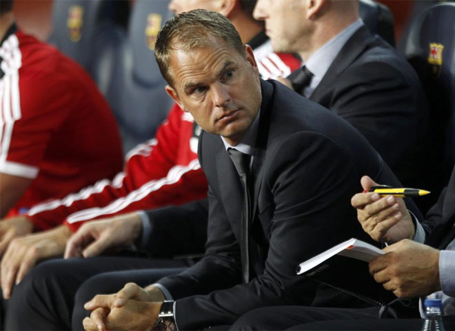 De Boer regres al Camp Nou en calidad de entrenador del Ajax.