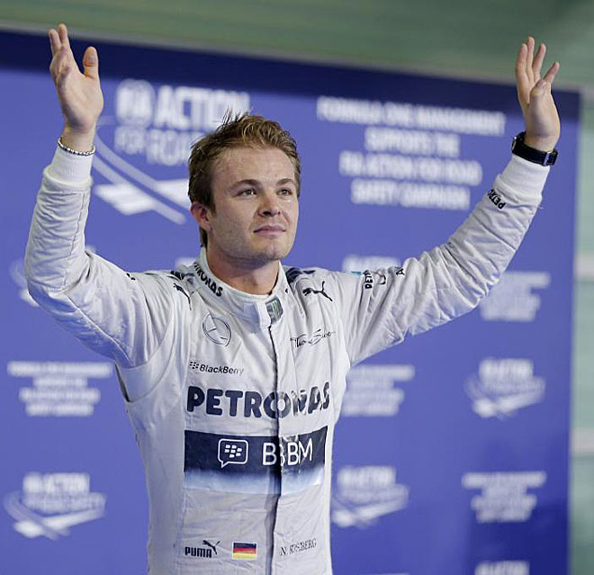 Nico Rosberg super a su compaero Lewis Hamilton en la calificacin. Los dos Mercedes formarn la segunda fila de la parrilla por detrs de los Red Bulll