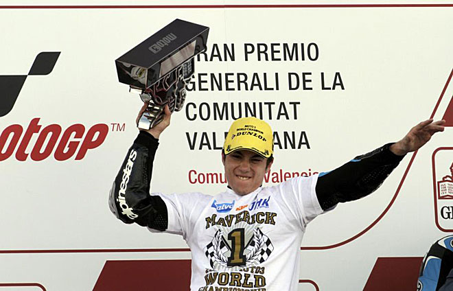 Maverick Viales se proclam campen del mundo de Moto3 al ganar la ltima carrera disputada en el circuito Ricardo Tormo de Cheste.