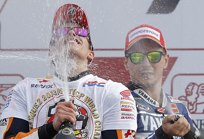 20-year-old rookie Marc Mrquez captured the MotoGP World Championship, becoming the youngest ever champion in the premier class.
