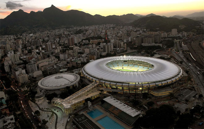 La joya de la Corona. El estadio donde cualquier futbolista anhela jugar en algn momento de su carrera. El histrico estadio de Maracan. Fue inaugurado en 1950 pero con motivo de la celebracin de la Copa Confederaciones y del Mundial en 2014, fue remodelado.
