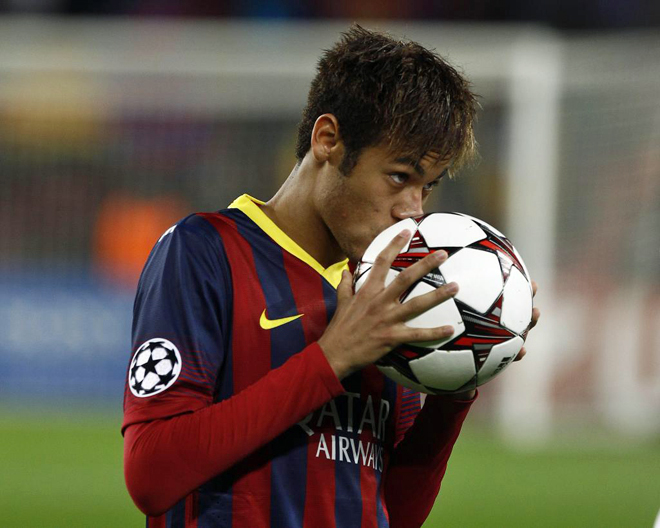 Neymar vivi una gran noche anotando un triplete, su primero desde que viste la camiseta del Barcelona, en la goleada del equipo azulgrana ante el Celtic Glasgow (6-1).