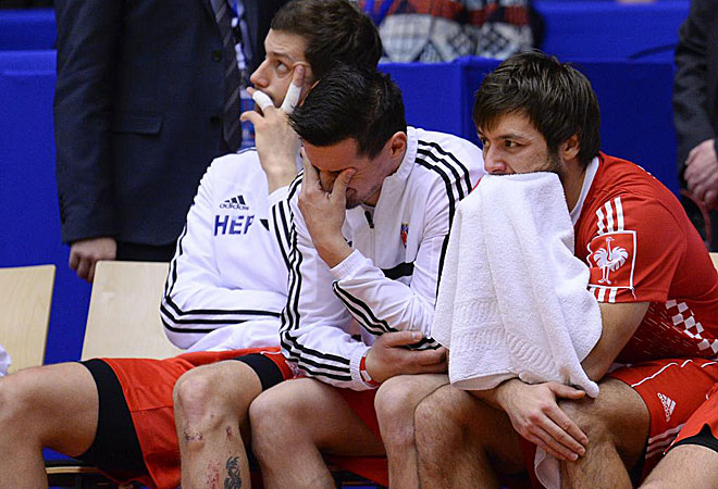 Los croatas no pudieron reprimir las lgrimas al final del partido.