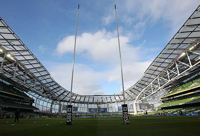 Impresionante panormica general del Aviva Stadium de Dublin en los prolegmenos del Irlanda-Escocia que cerr la primera jornada del VI Naciones 2014. Un escenario a la altura del torneo.