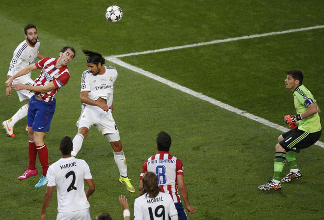 Otro remate del uruguayo signific el 0-1 en Lisboa para el Atltico tras una mala salida de Casillas.