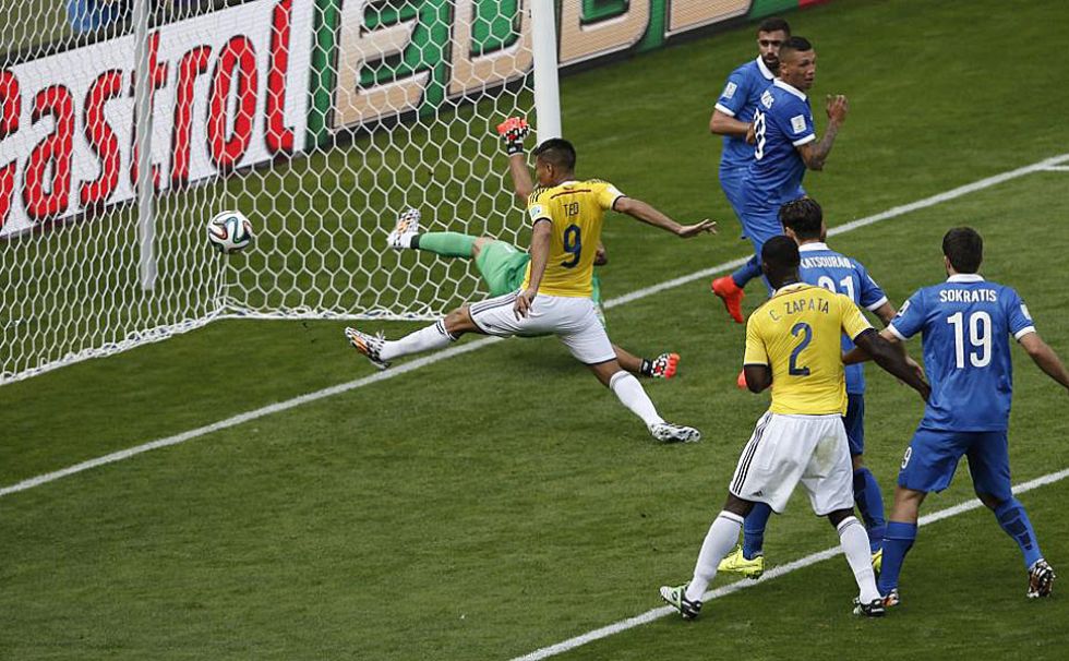 Teo Gutirrez hizo as el segundo gol de Colombia.