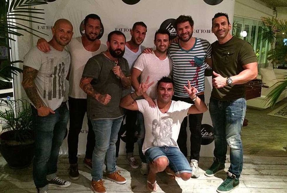 El valenciano estuvo con algunos amigos en una famosa discoteca.