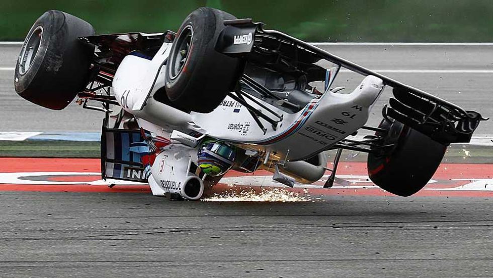 El brasileo tuvo que abandonar en la vuelta 1 tras un espectacular accidente.