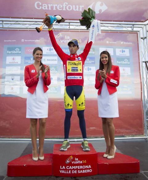 Alberto Contador volvi a subir al podio como lder de la general a pesar de haber perdido algunos segundos con rivales como Froome o Purito.