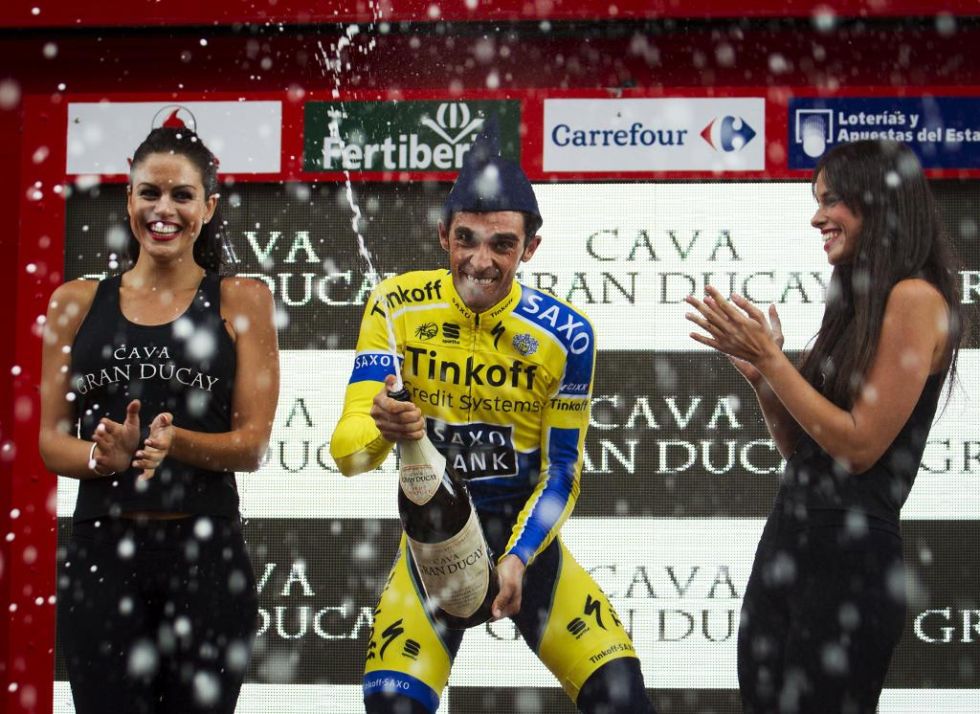 Contador celebr as de contento su triunfo en la cima de La Farrapona.