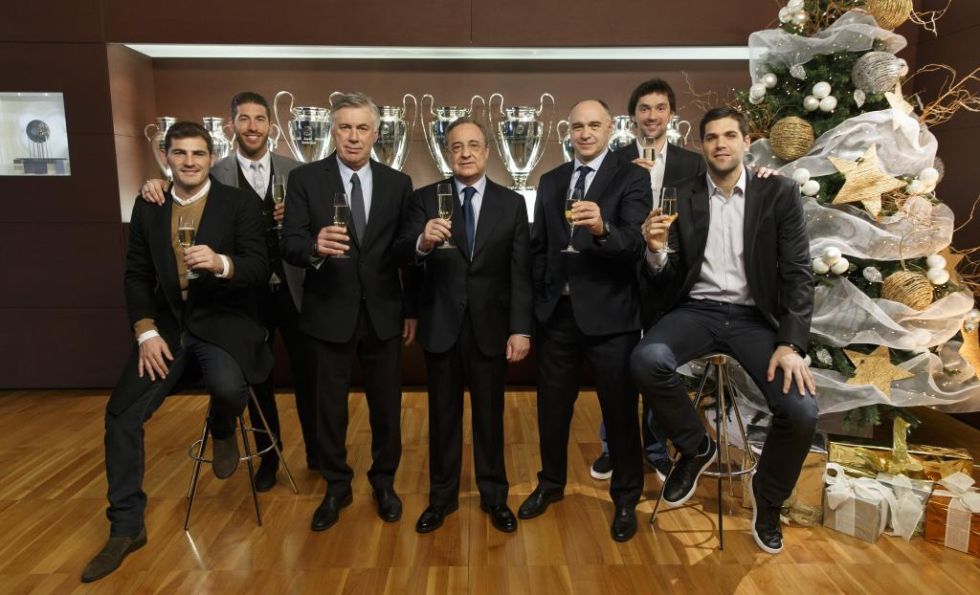 Club president Florentino Prez and the coaches, captains and vice-captains of Real Madrid's football and basketball teams - Carlo Ancelotti, Pablo Laso, Iker Casillas, Felipe Reyes, Sergio Ramos and Sergio Llull respectively - got together for a festive toast.