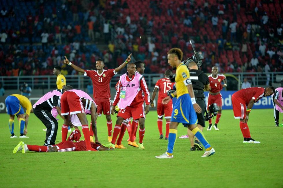 Los jugadores del Congo celebran el triunfo ante Gabn