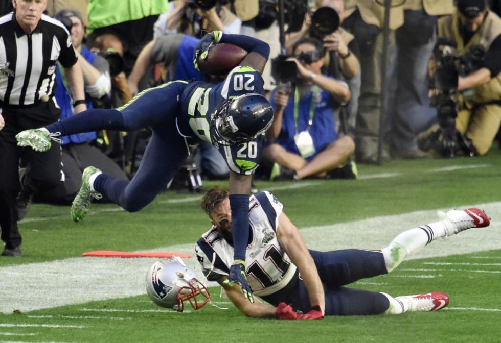 Jeremy Lane, el cornerback de los Seattle Seahawks, se rompi la mueca en la jugada ms escalofriante de la Super Bowl.