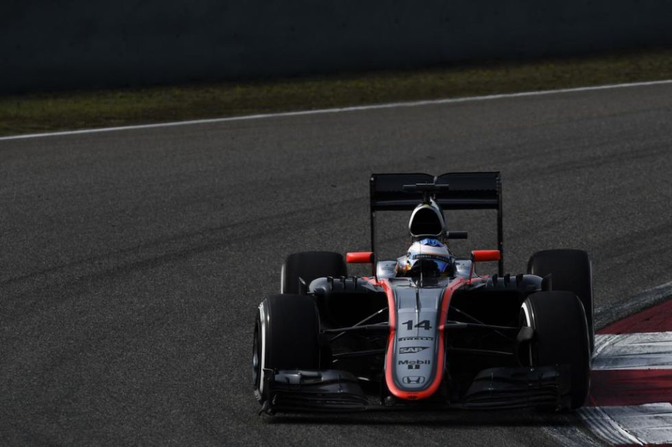 Fernando Alonso no pudo pasar de nuevo de la Q1.