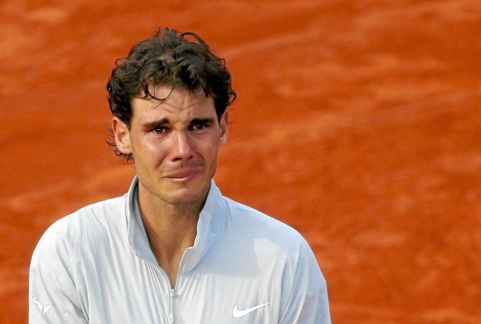 Nadal llora despus de ganar a Djokovic