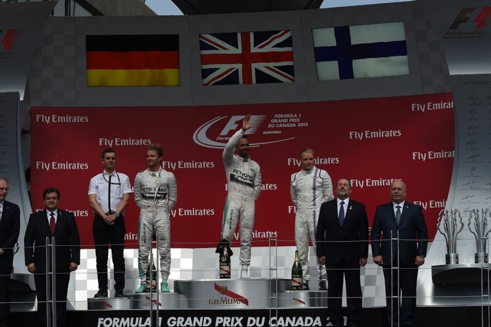 El podio del Gran Premio con Rosberg, Hamilton y Bottas.