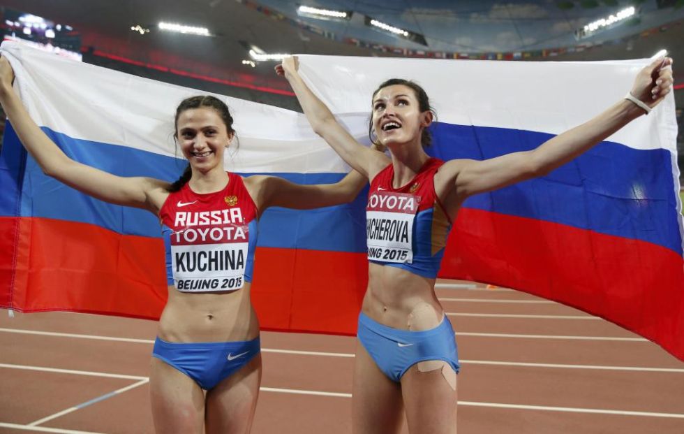 En Mosc 2013 gan el medallero con siete oros, cuatro platas y seis bronces. Dos aos y numerosos escndalos de doping despus, el equipo ruso acab Pekn 2015 en el puesto noveno, con dos oros, una plata y un bronce.