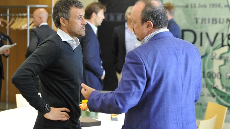 Los entrenadores de Madrid y Bara mostraron cordialidad entre ellos e incluso intercambiaron unas palabras en la reunin.