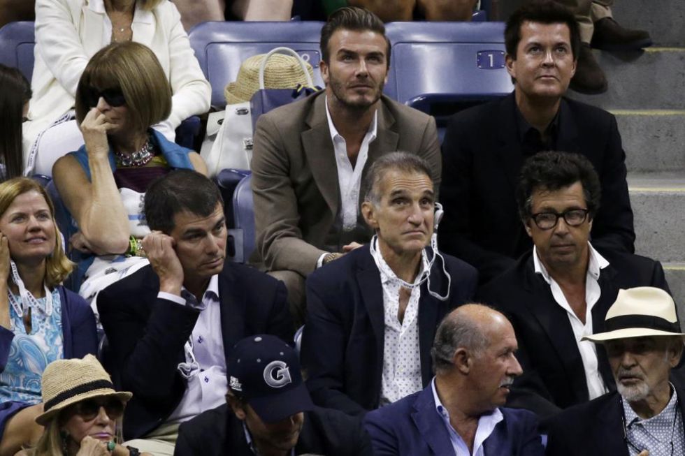 Anna Wintour (Vogue), David Beckham, Bradley Cooper y Sean Connery durante el Roger Federer vs Novak Djokovic