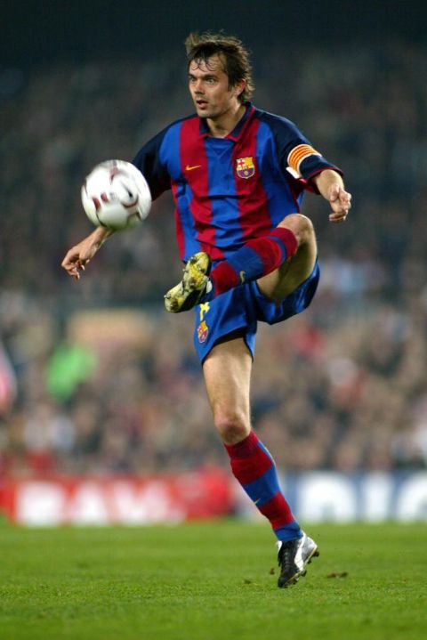 Emmanuel Petit said in his time at Barcelona that "there was a war in the changing rooms between the Dutch players and the Catalans". Here we show all the players born in Holland and in Catalonia that were in that squad.