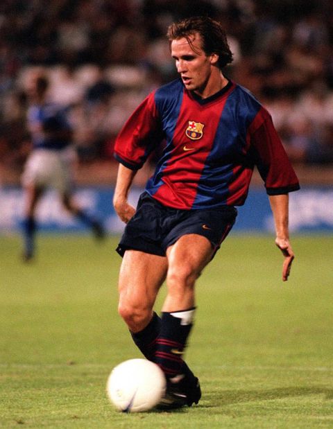 Emmanuel Petit said in his time at Barcelona that "there was a war in the changing rooms between the Dutch players and the Catalans". Here we show all the players born in Holland and in Catalonia that were in that squad.