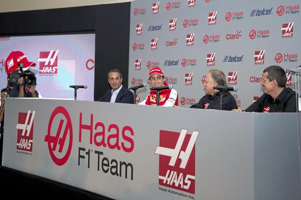 'Haas F1 Team', el nuevo equipo para el año que viene, aprovechó el GP de México para hacer su presentación oficial