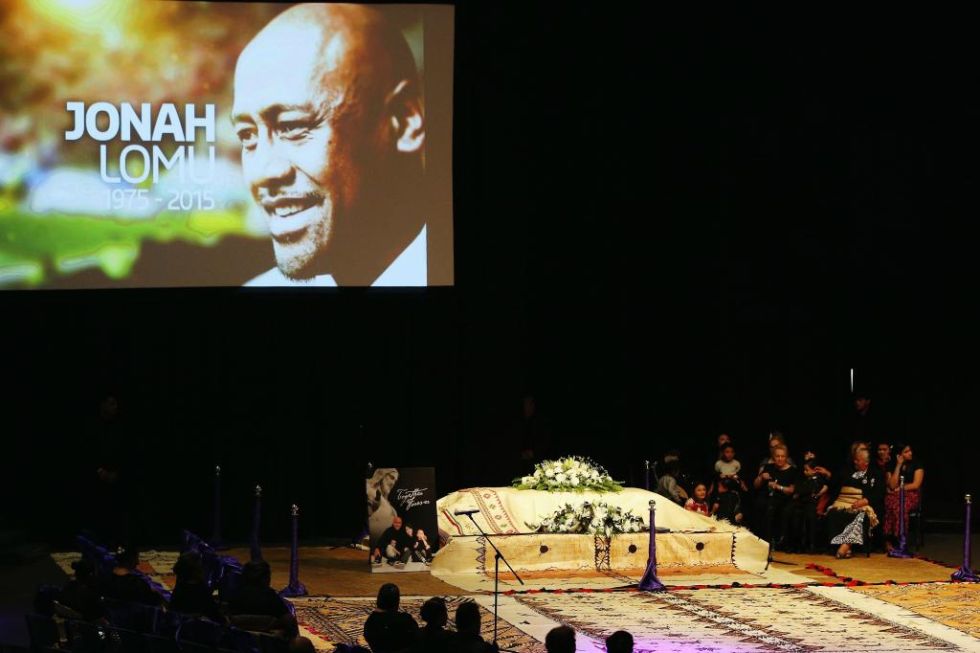 El atad con el cuerpo de Jonah Lomu presidi el 'Aho Faka Famili' en el Vodafone Events Centre de Auckland.