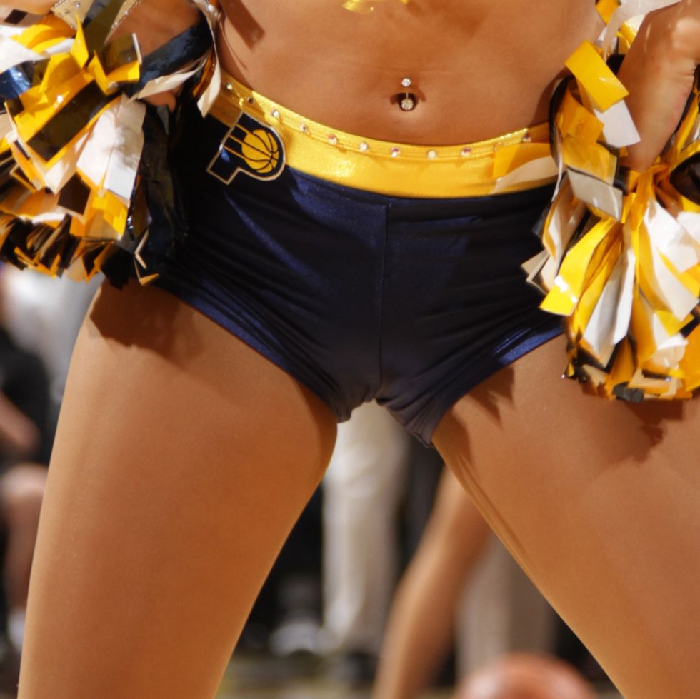 Indiana Pacers cheerleader