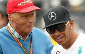 Niki Lauda y Lewis Hamilton en el el Gran Premio de Mnaco de 2015