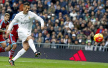 Cristiano Ronaldo enva por encima del larguero el primer penalti del...