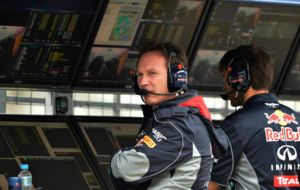 Christian Horner en el pit lane del Gran Premio de Brasil
