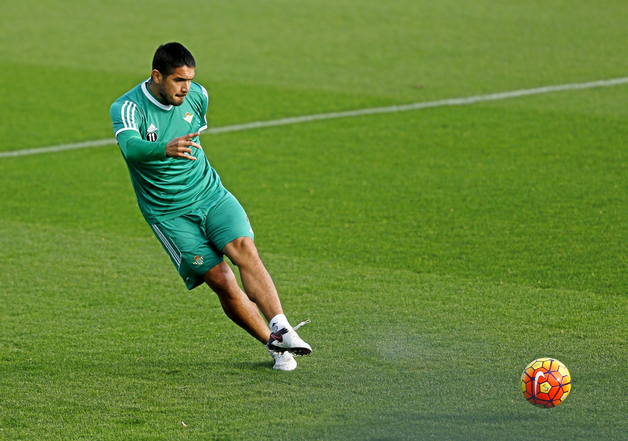 Juan manuel vargas, en el entrenamiento de este... | Marca.com