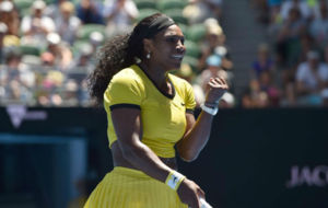 Serena Williams durante su debut en el Open de Australia 2016
