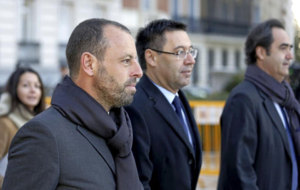 Rosell, Bartomeu y Mestre, llegando a la Audiencia Nacional.