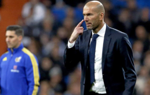 Zidane reclama atencin a su defensa en el ltimo partido contra el...