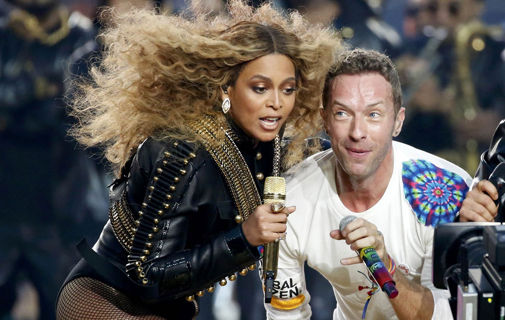 Beyonce, junto a Chris Martin, cantante de Coldplay