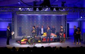 La presentacin del Red Bull RB11 de 2016, en Londres