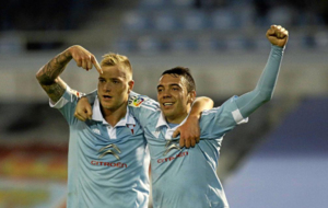 Guidetti celebra el primer gol dedicndoselo a Aspas