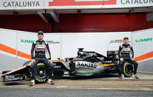 Sergio Prez y Nico Hulkenberg, con el nuevo VJM09