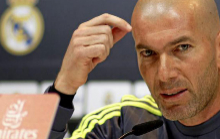 Zinedine Zidane, en la rueda de prensa previa al partido ante el...