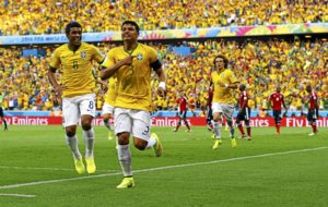 Thiago Silva celebra un gol durante el Mundial 2014