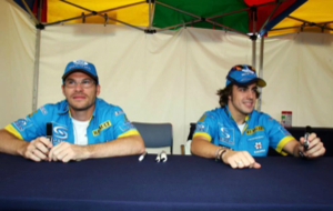 Villenueve, junto a Fernando Alonso en Renault