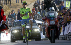 Alberto Contador en una etapa en el Algarve.