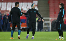 Mascherano en un calentamiento junto a Luis Surez y Leo Messi.