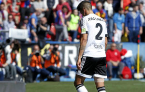 Cancelo se retira lesionado el domingo contra el Levante.