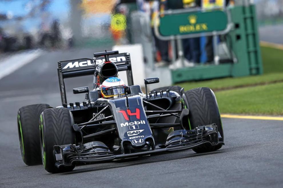 Fernando Alonso (ESP) McLaren Honda F1 Team MP4-31 . G.P. de Australia...