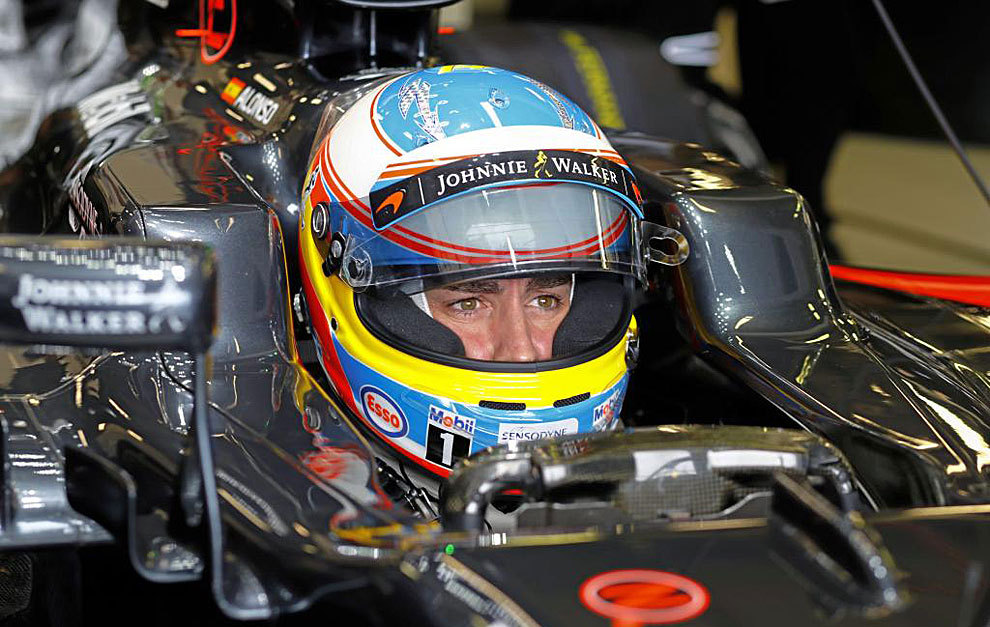 Alonso, antes de sufrir el accidente en Australia.