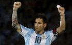 Messi celebra su gol a Bolivia.